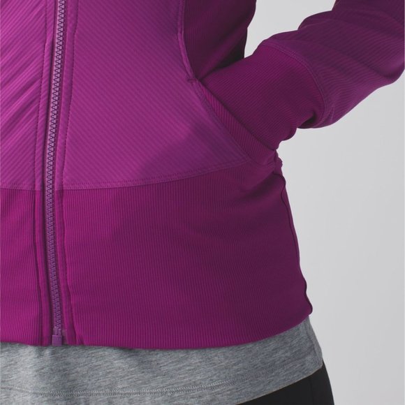 Lululemon In Flux Jacket Regal Plum 4 - Picture 6 of 16
